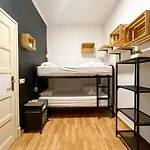 Az The Bridge Hostel - Coliving